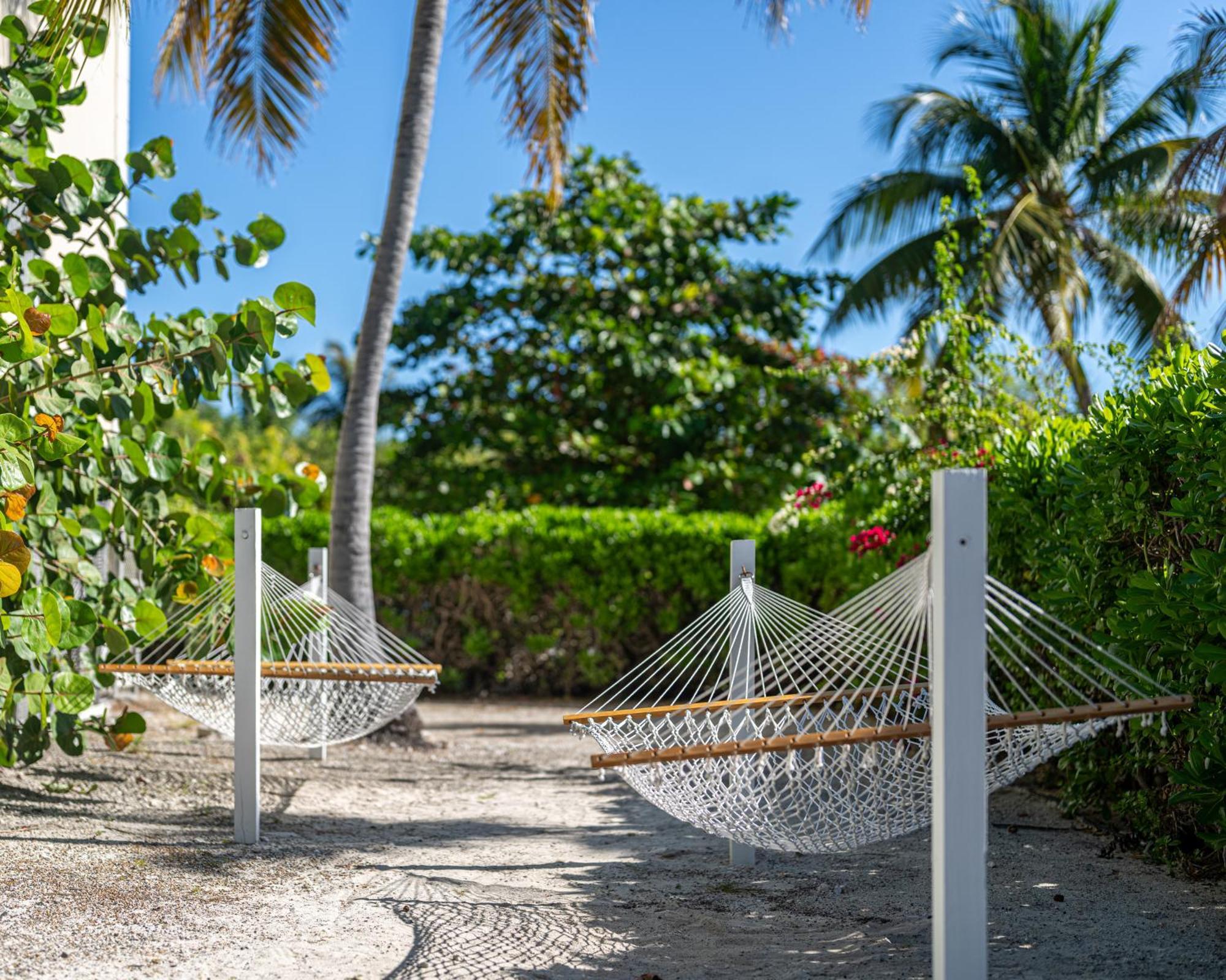 Ports Of Call Resort Grace Bay Exterior foto